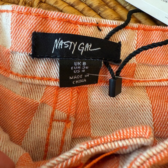 New Nasty Gal Twill Checkerboard Women Shorts - Picture 5 of 11